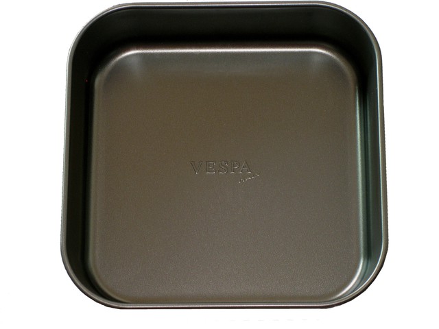 VESPA DOLCI FORME - Teglia quadra sfornatutto antiaderente misure esterne  cm 20,4x20,4x5,4h 20983 - VEMO